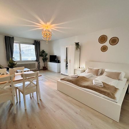 וינה Appartment Near Schoenbrunn מראה חיצוני תמונה